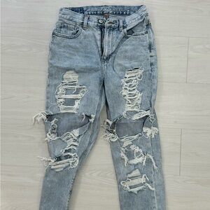 American eagle mom Jean distressed ripped straight size 2 regular